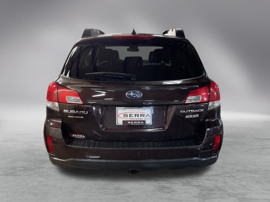 2013 Subaru Outback 2.5i photo 3