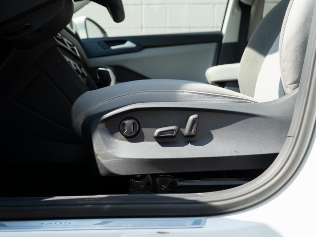 2022 Volkswagen Taos SE photo 20
