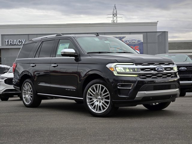 2024 Ford Expedition Platinum's photo