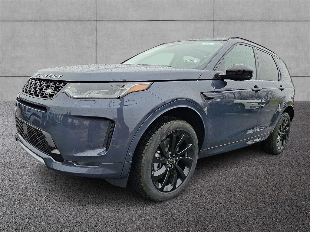 2025 Land Rover Discovery Sport S's photo