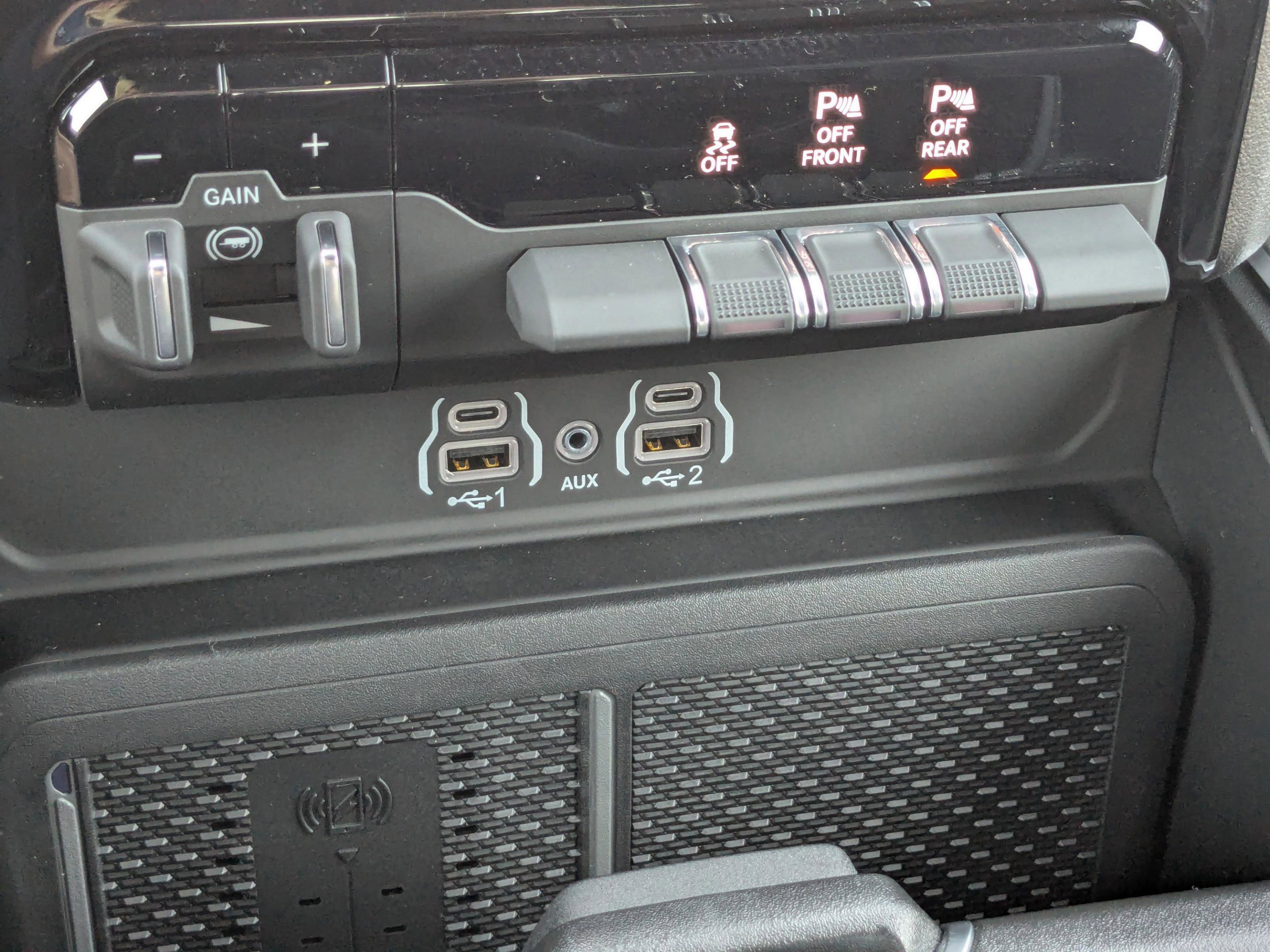 2026 Ram 1500 Big Horn photo 24