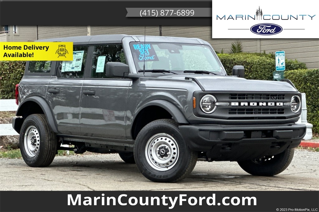 2025 Ford Bronco 4-Door Base's photo