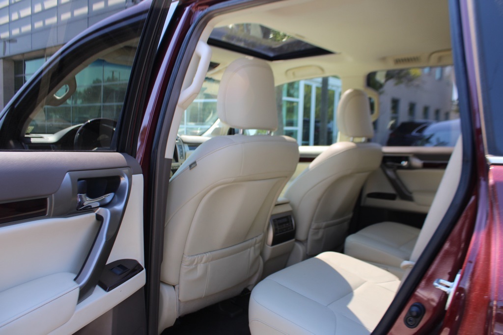 2017 Lexus GX 460 photo 18