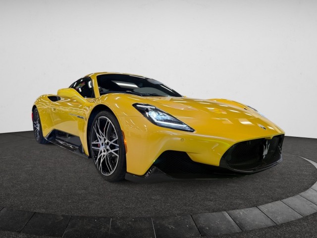 2023 Maserati MC20 