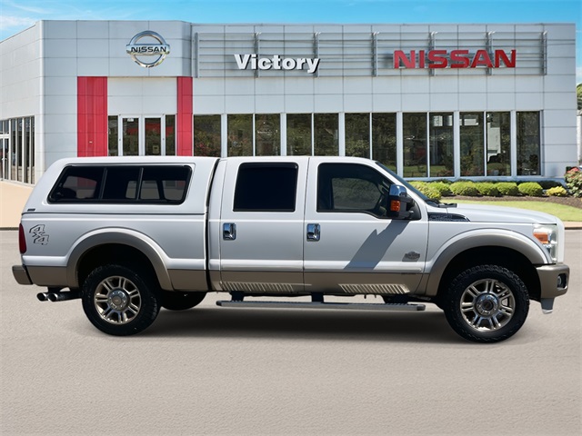 2011 Ford F-250 photo 2