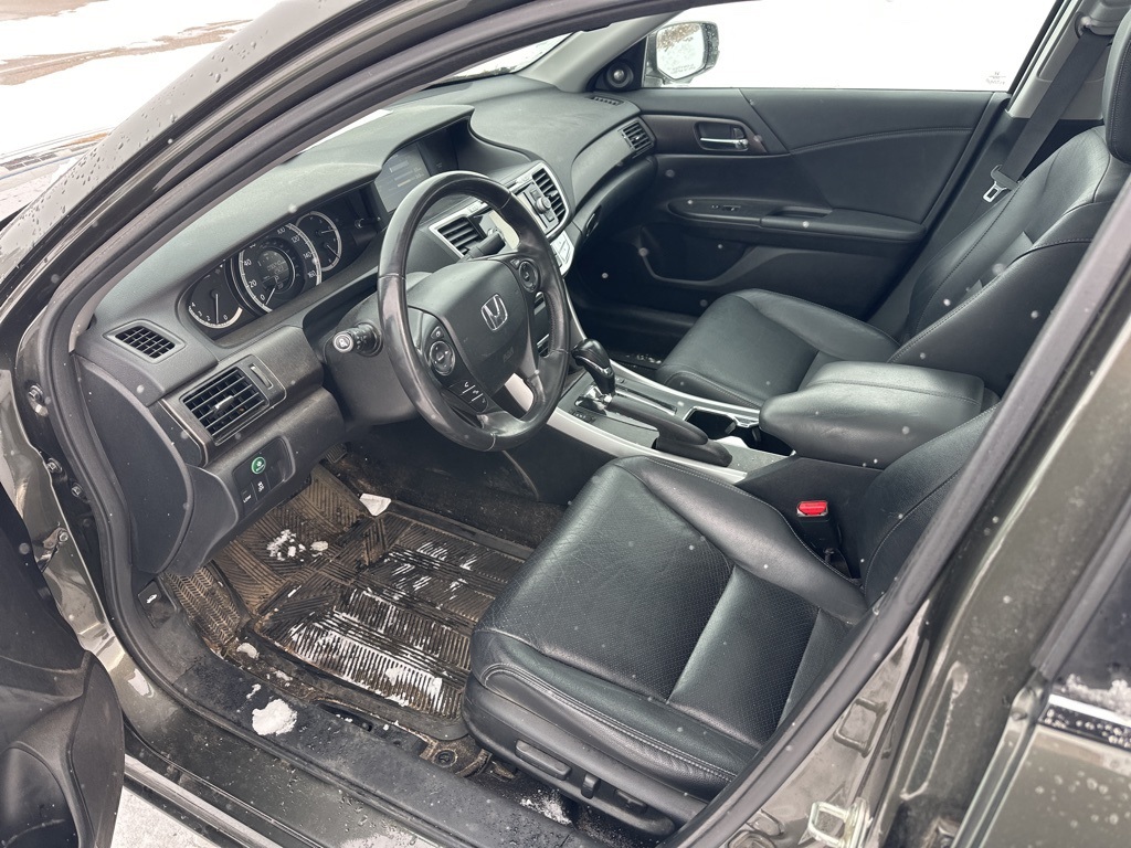 2014 Honda Accord EX-L photo 2