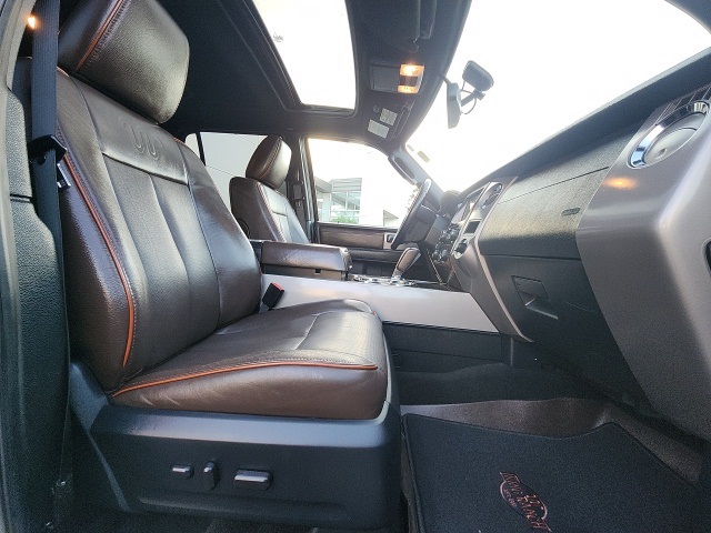 2017 Ford Expedition King Ranch photo 30