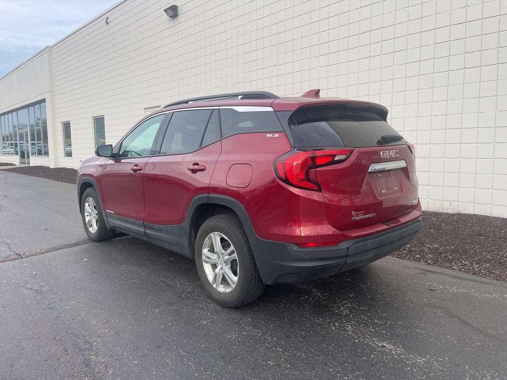 2020 Gmc Terrain SLE photo 2
