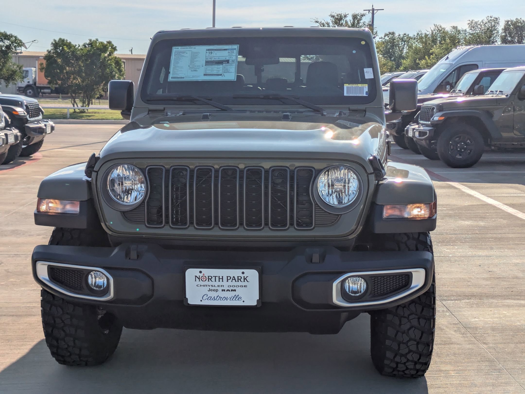 2025 Jeep Gladiator Texas Trail Sport photo 8