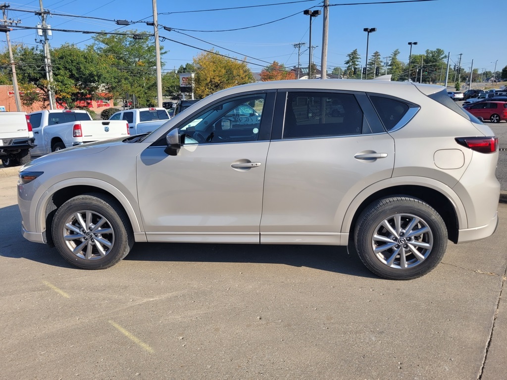 2024 Mazda CX-5 2.5 Select photo 11