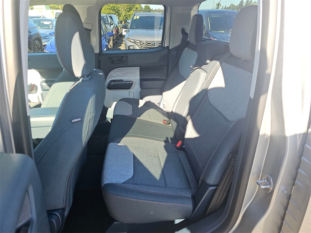 2024 Ford Maverick XLT photo 16