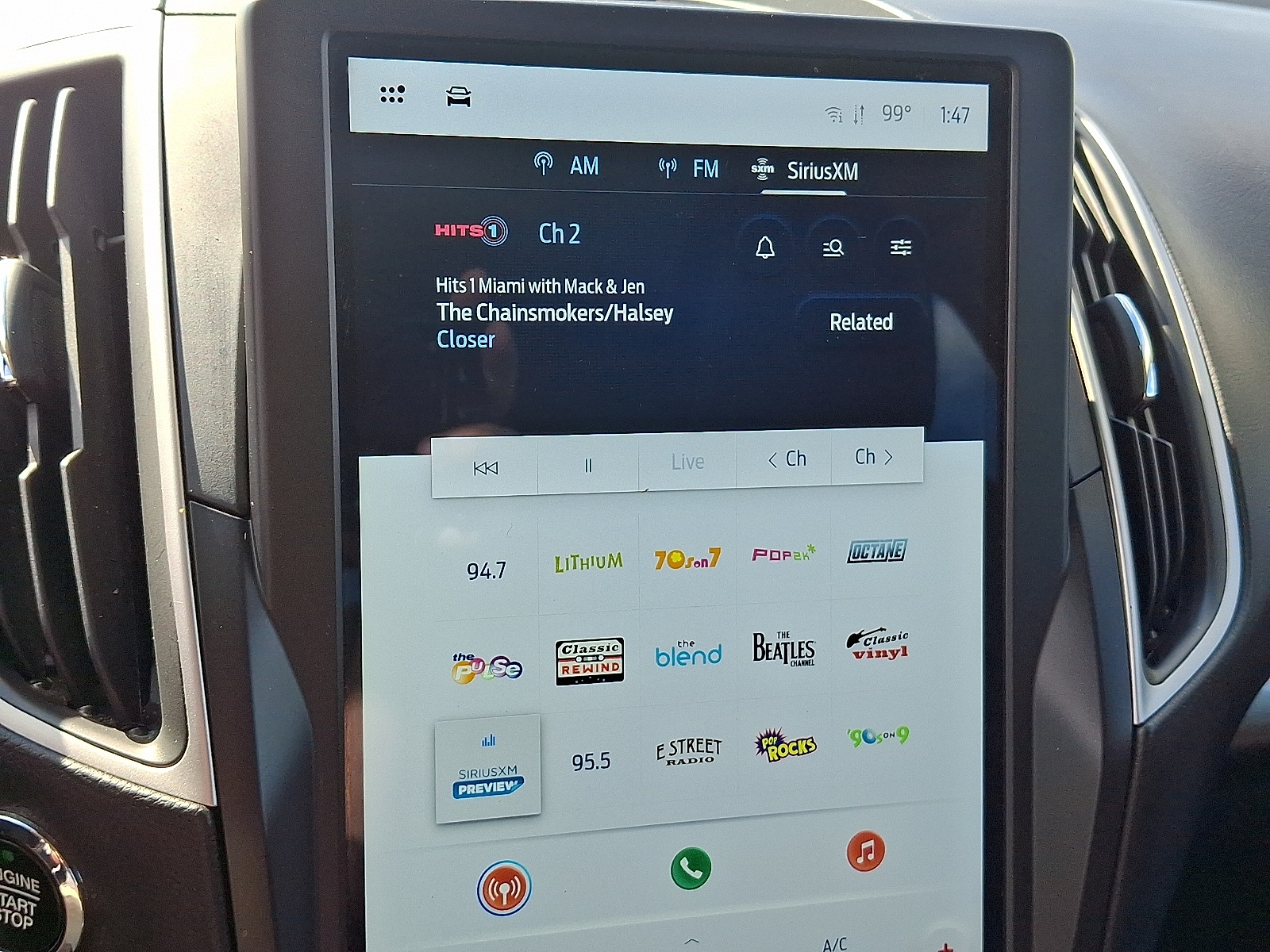 2024 Ford Edge SEL photo 16