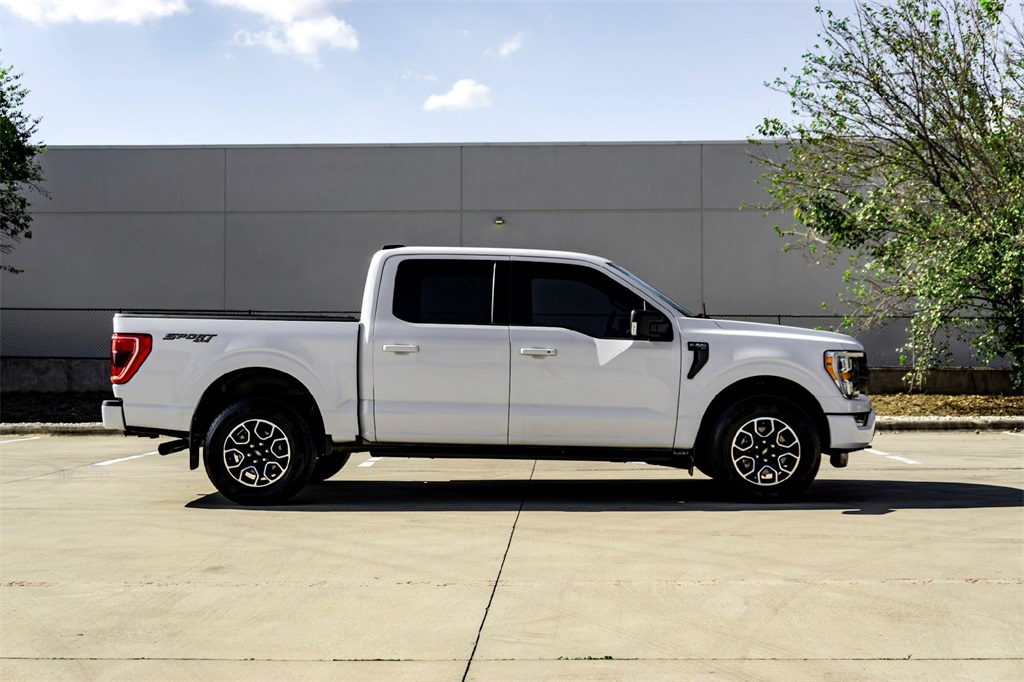 2022 Ford F-150 XLT photo 4