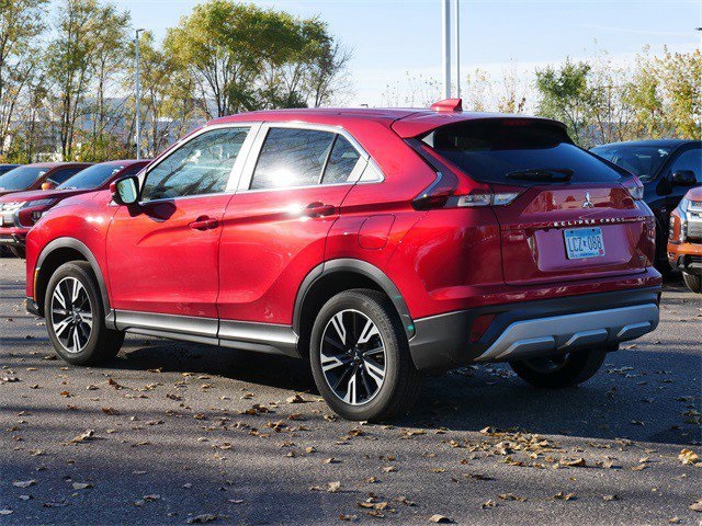 2023 Mitsubishi Eclipse Cross SE photo 3
