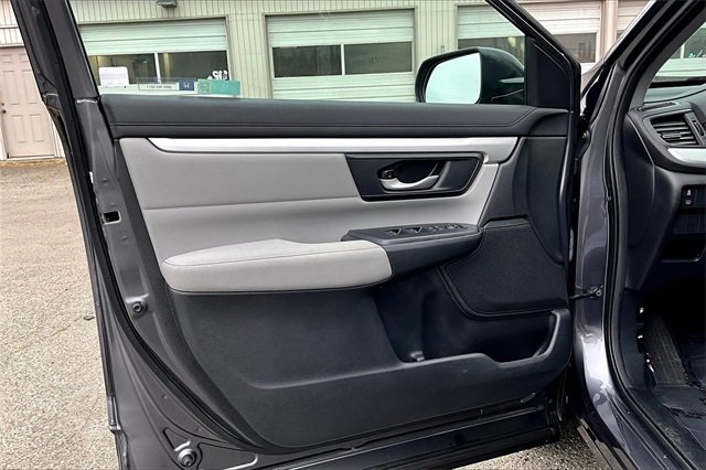 2017 Honda CR-V LX photo 20