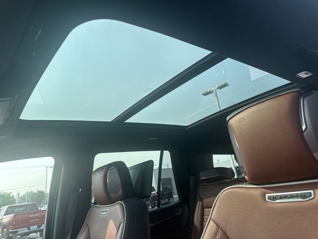 2023 Gmc Yukon Denali Ultimate photo 15