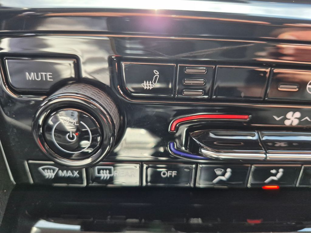 2022 Jeep Grand Cherokee Limited photo 13