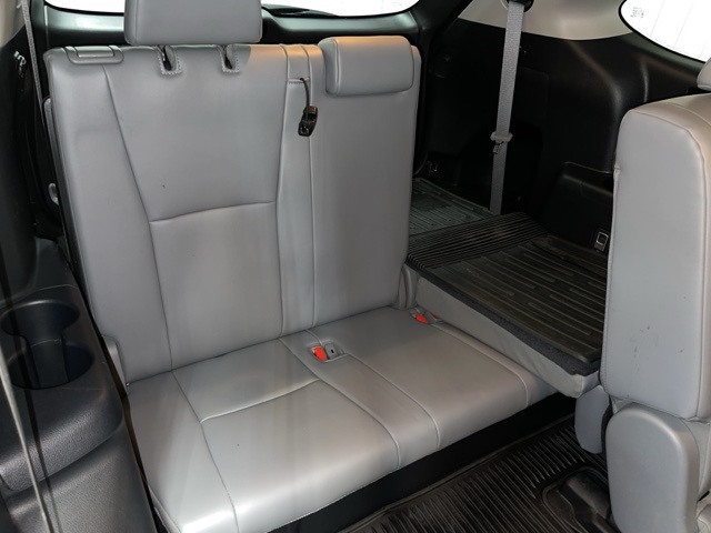 2022 Toyota Highlander XLE photo 23