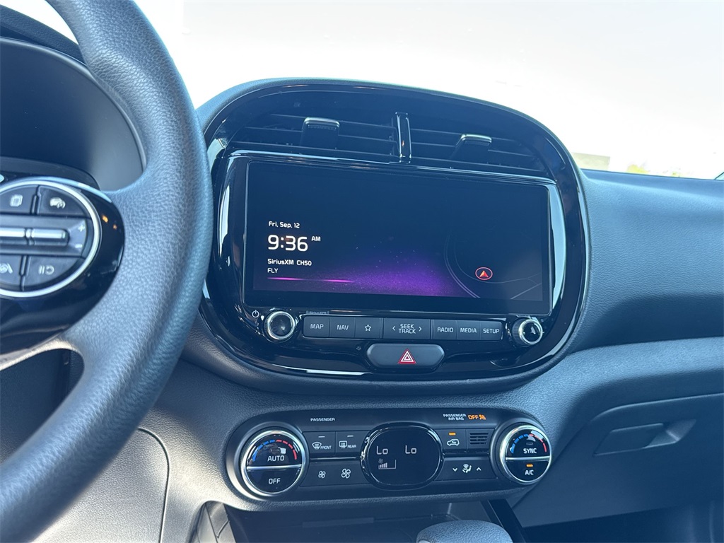 2023 Kia Soul S photo 21