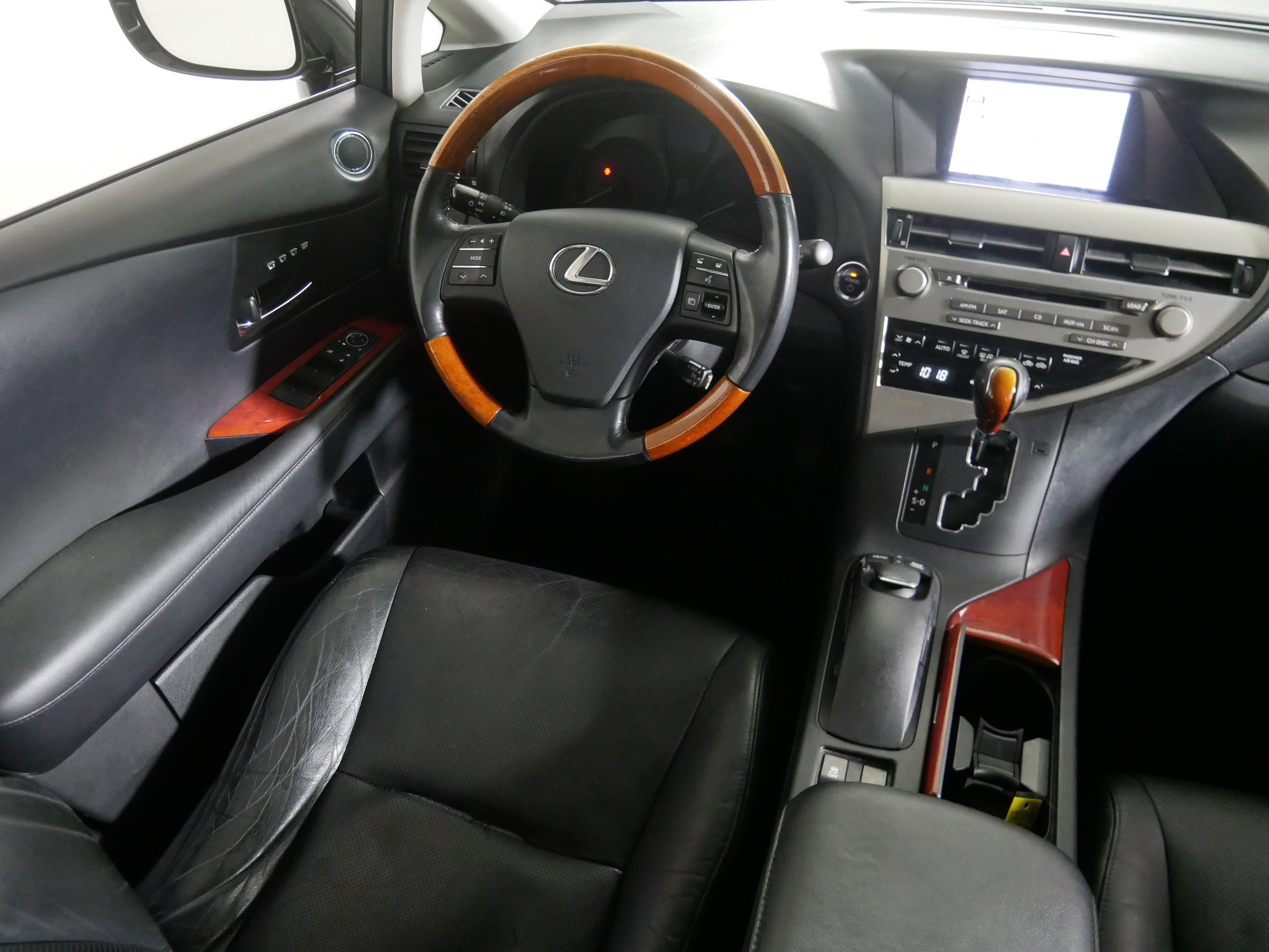 2011 Lexus RX 450h photo 9