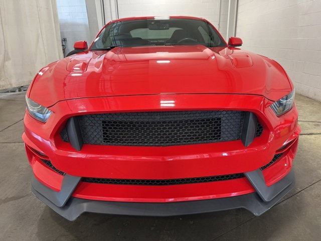 2015 Ford Mustang GT Premium photo 2