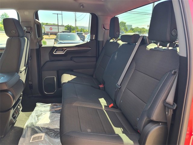 2025 Chevrolet Silverado 1500 LT photo 14