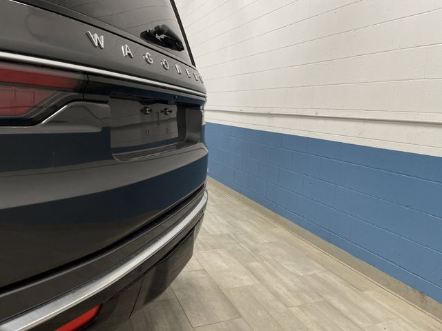 Certified Used 2024 Baltic Gray Metallic Clearcoat Jeep Series II image 40