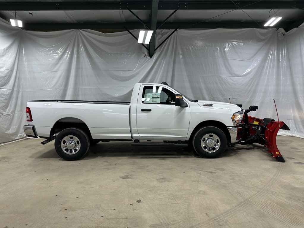2024 Ram 2500 Tradesman photo 5