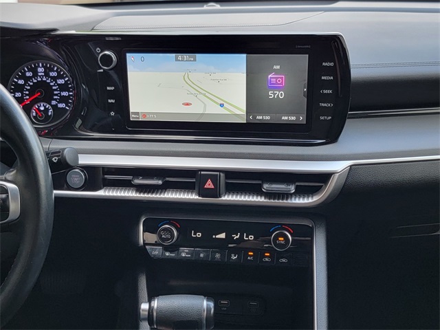 2022 Kia K5 GT-Line photo 19