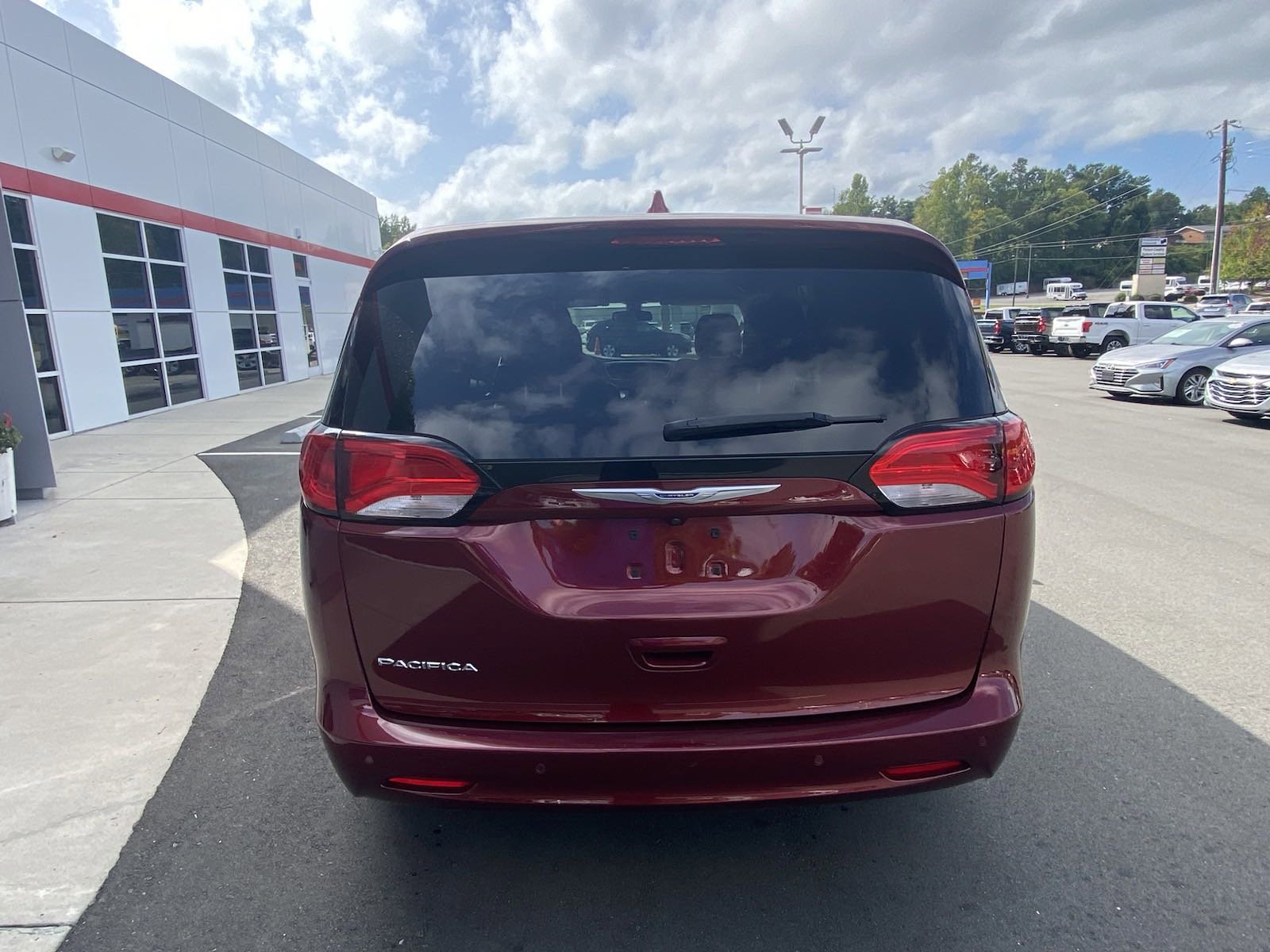 PreOwned 2019 Chrysler Pacifica LX Minivan, Passenger in Roxboro