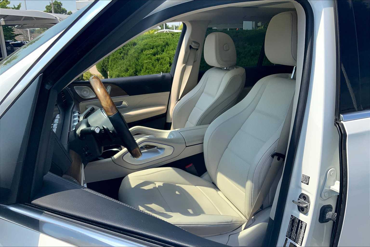 2022 Mercedes Benz GLE 450 4MATIC photo 7