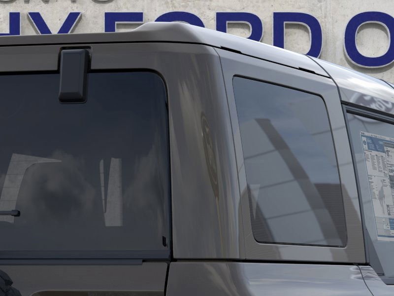 2025 Ford Bronco Outer Banks photo 25