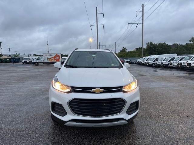 2022 Chevrolet Trax LT photo 2