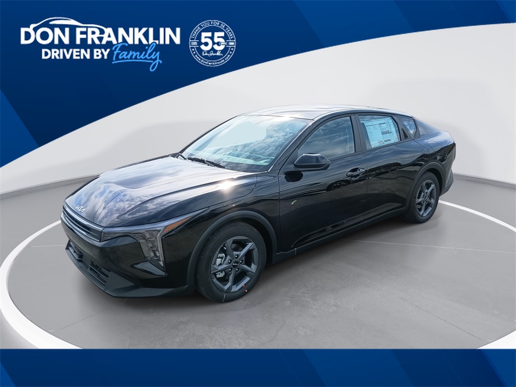 2025 Kia K4 LXS's photo