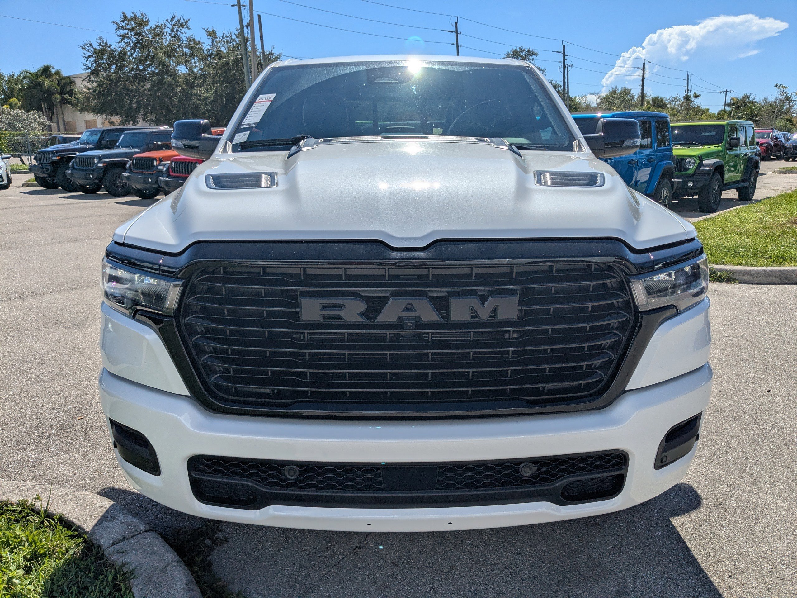 2026 Ram 1500 Laramie photo 3