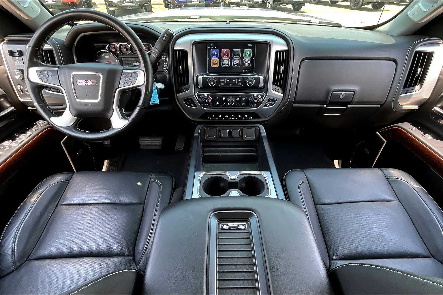 2019 Gmc Sierra HD SLT photo 14