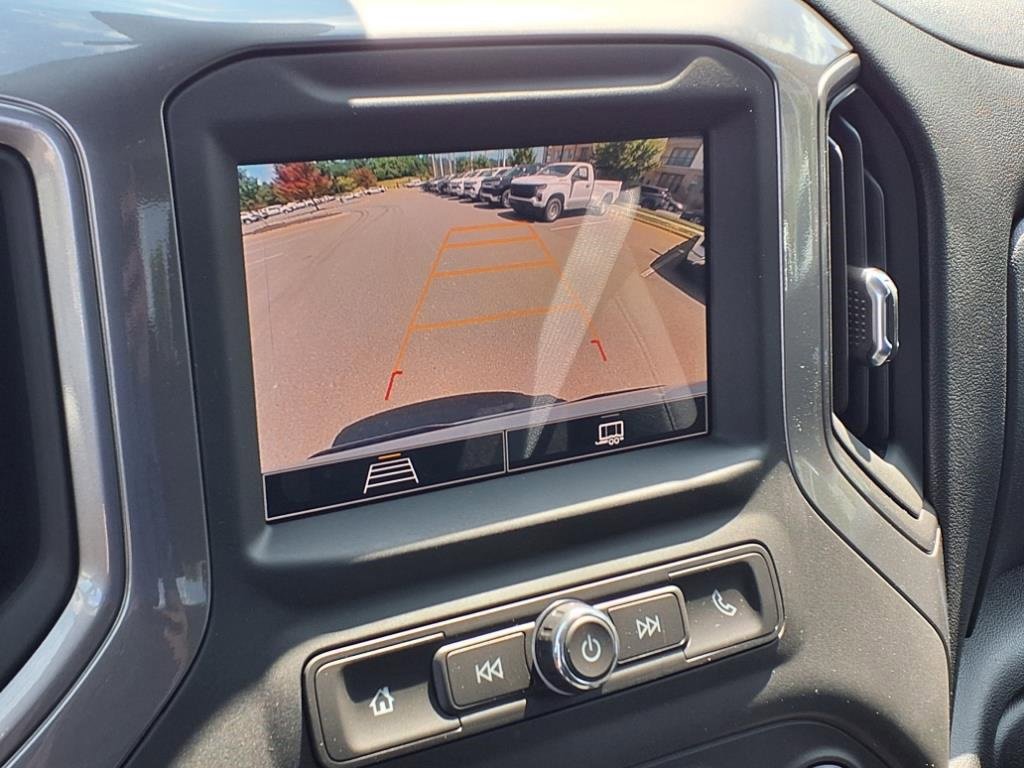 2026 Chevrolet Silverado 1500 Custom photo 3