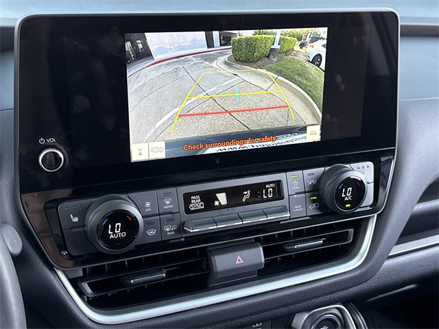2024 Toyota Grand Highlander XLE photo 25