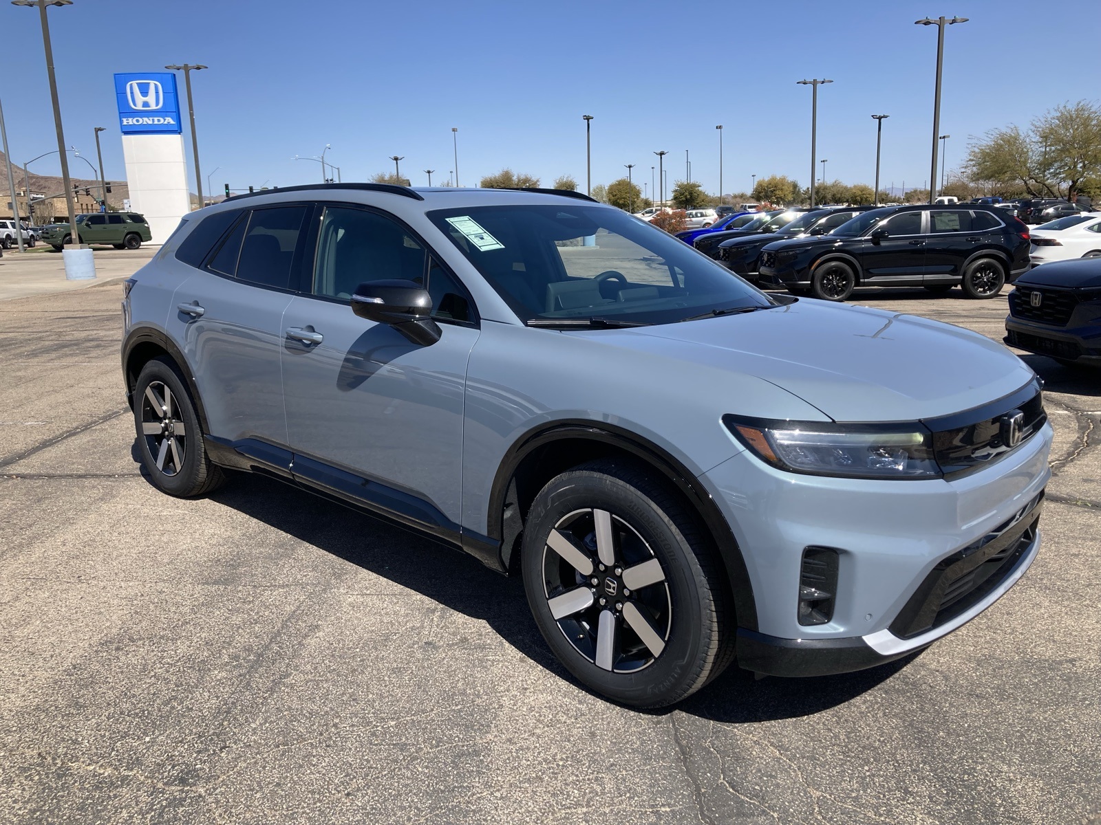2025 Honda Prologue Touring photo 3