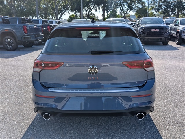 2025 Volkswagen Golf GTI SE photo 10