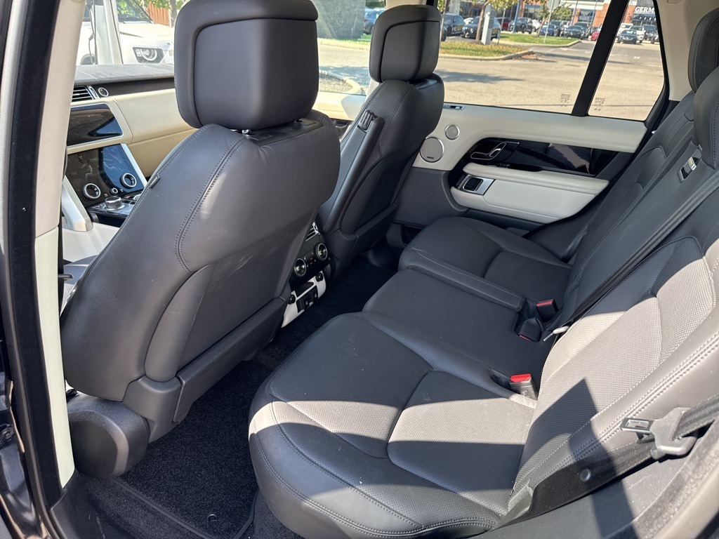 2019 Land Rover Range Rover SuperCharged photo 15