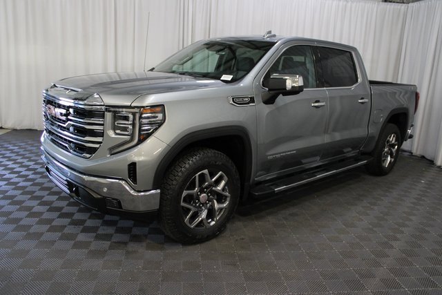 2026 Gmc Sierra 1500 SLT photo 3