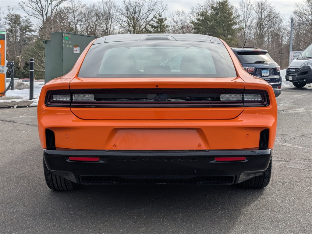 2025 Dodge Charger R/T photo 4