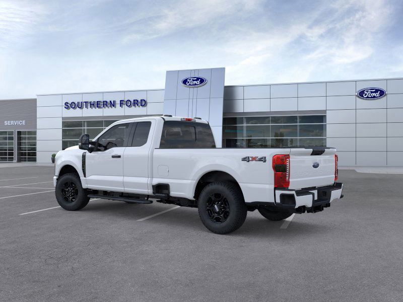 2025 Ford F-350 XL photo 4