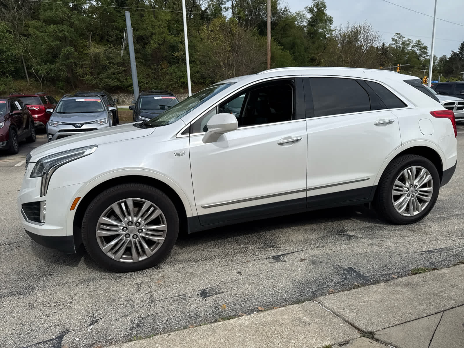 2017 Cadillac XT5 Premium Luxury photo 4