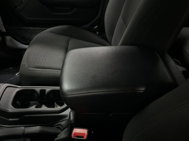 2020 Jeep Wrangler Unlimited Sport Altitude photo 16