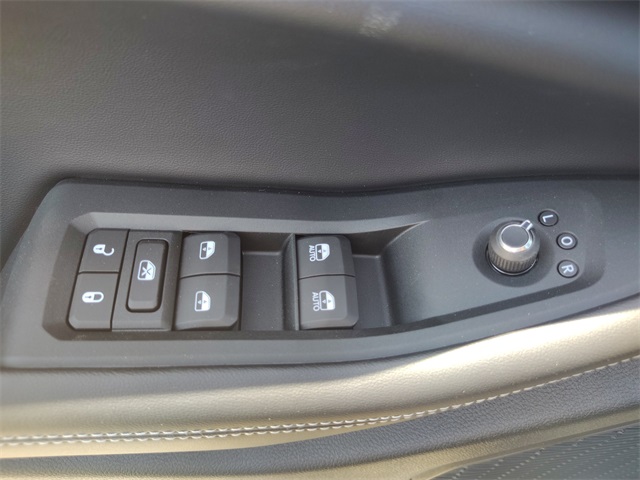 2025 Jeep Grand Cherokee Limited photo 14