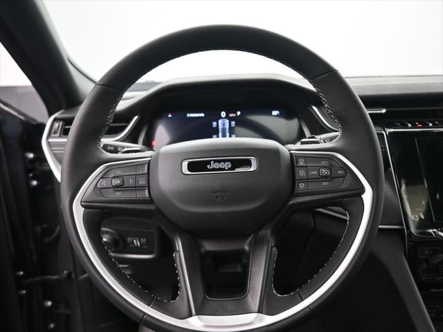 2025 Jeep Grand Cherokee Altitude X photo 2