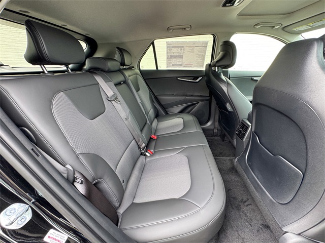 2025 Kia Niro EX Touring photo 18