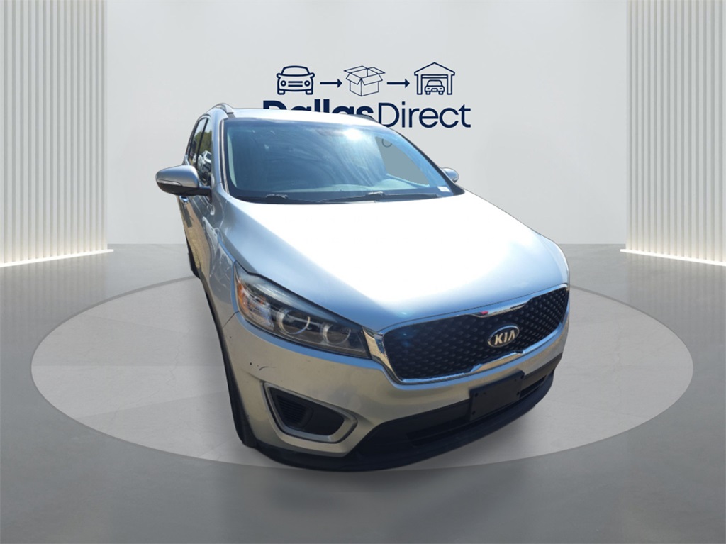2017 Kia Sorento LX photo 3